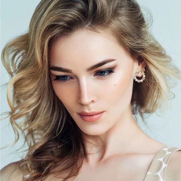 Macy’s S925 Gold Bow Pearl & Cubic Zirconia Stud Earrings - Picture 3 of 4